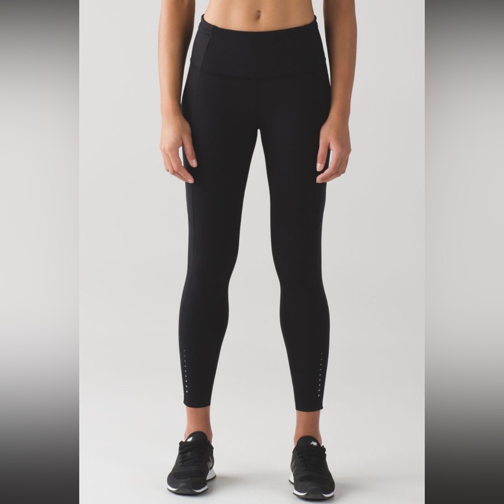 Lululemon Black Leggings Fast & Free HR 7/8